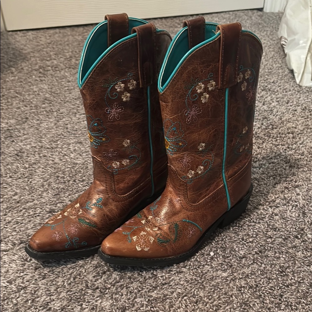 Floral Embroidered Brown Girls Cowboy Boots